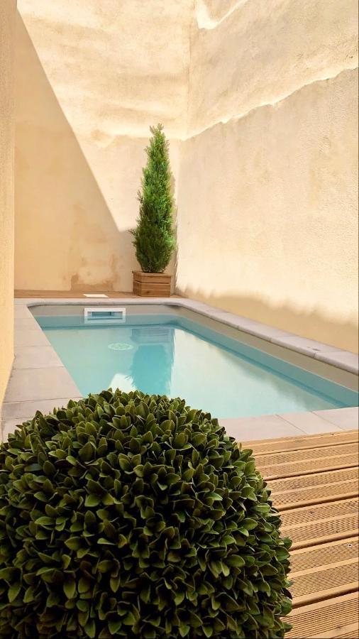 L'Occitane Carcassonne Villa Bagian luar foto